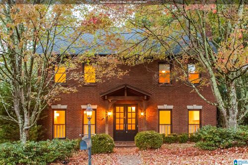 2581 Crossgate Pl, Vestavia Hills, AL, 35216-3183 | Card Image