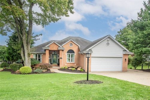 101 Covington Dr, Butler, PA, 16001-1187 | Card Image