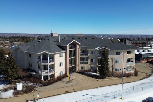 303-1095 Timberline Drive, Fort Mcmurray, AB, T9K1Y7 | Card Image