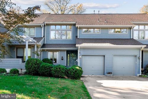 2 Waterford Ct, LAMBERTVILLE, NJ, 08530-1014 | Card Image