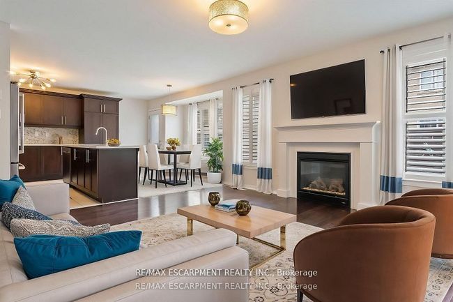 255 Monaghan Cres, House other with 4 bedrooms, 3 bathrooms and 2 parking in Milton ON | Image 13