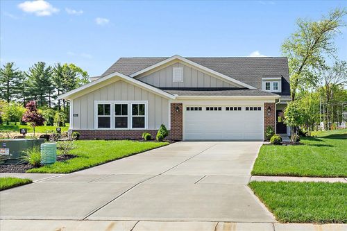 1061 Olivewood Avenue, Batavia, OH, 45103 | Card Image
