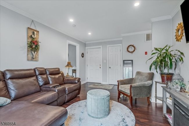 7117 Dell Pl, Townhouse with 2 bedrooms, 1 bathrooms and null parking in Stanhope NJ | Image 4