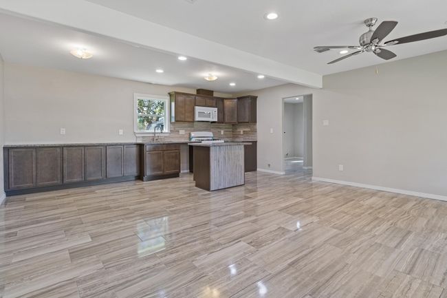 6259 Pat Ave, House other with 3 bedrooms, 1 bathrooms and null parking in Port Arthur TX | Image 5