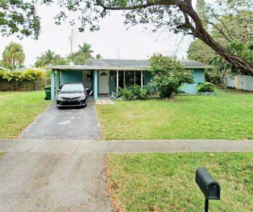 1624 E River Dr, Margate, FL, 33063-2826 | Card Image