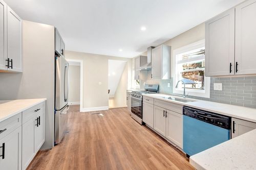 apt-1-57-55 Bailey St, Dorchester Center, MA, 02124-4860 | Card Image