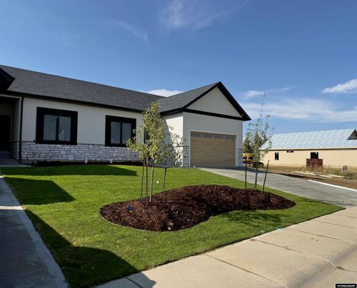 1375 Morado Dr, Casper, WY, 82609-4318 | Card Image