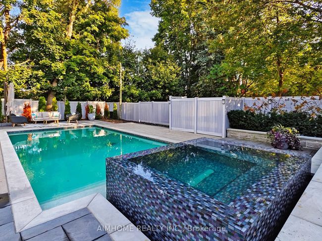 105 Ashbourne Dr, House other with 5 bedrooms, 5 bathrooms and 4 parking in Etobicoke ON | Image 48