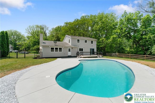 719 Redfern Ln, House other with 4 bedrooms, 4 bathrooms and null parking in BETHLEHEM PA | Image 29