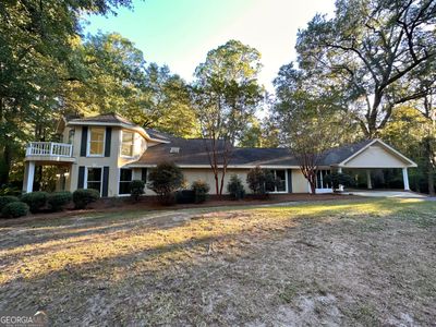 1455 Brookwood Drive, House other with 3 bedrooms, 2 bathrooms and null parking in Eastman GA | Image 3