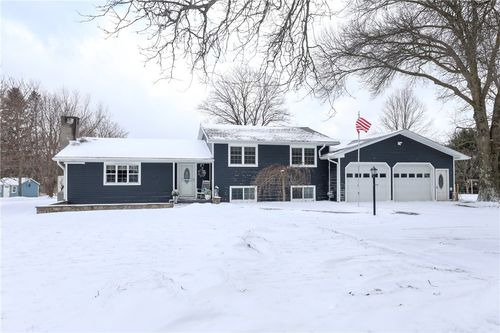 3060 N Triphammer Rd, Lansing, NY, 14882-8928 | Card Image