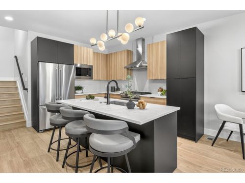 1-832 Cherry St, Denver, CO, 80220-4060 | Card Image