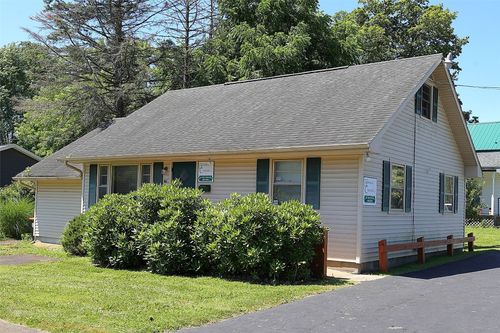 361 Worth St, Corry, PA, 16407-1410 | Card Image