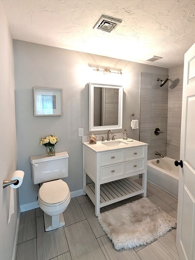 3202 - 3202 Halcyon Dr, Condo with 1 bedrooms, 1 bathrooms and 1 parking in Worcester MA | Image 4