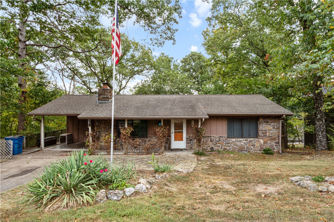 Overton Dr, Bella Vista, AR 72714