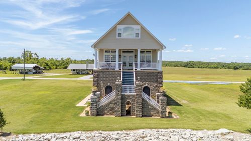 320 Silver Water Ln, Counce, TN, 38326-2535 | Card Image
