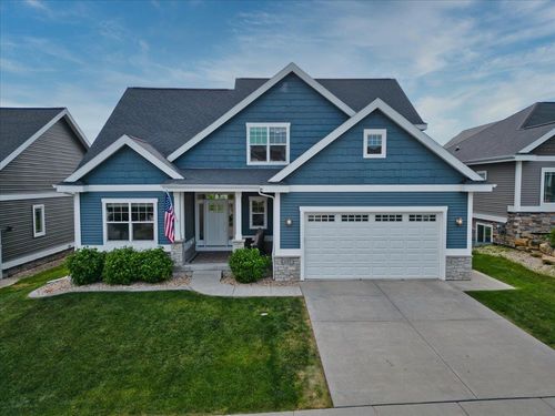 1011 Tara Ln, WAUNAKEE, WI, 53597-8943 | Card Image
