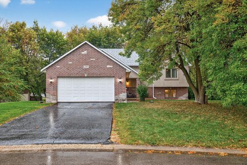 7182 Emerald Ln, Eden Prairie, MN, 55346-3424 | Card Image