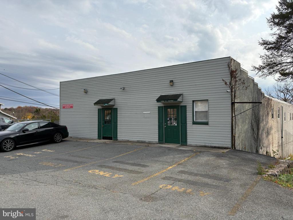 4228 Saint Lawrence Ave, Reading, PA 19606