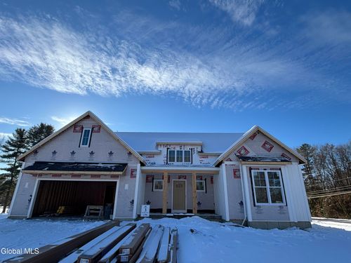 3 Wyatt'S Way, Clifton Park, NY, 12065 | Card Image