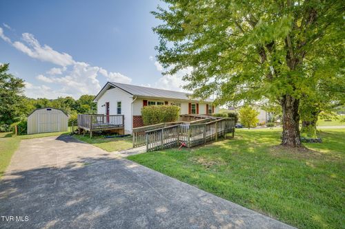 4325 Newport Hwy, Greeneville, TN, 37743-3429 | Card Image