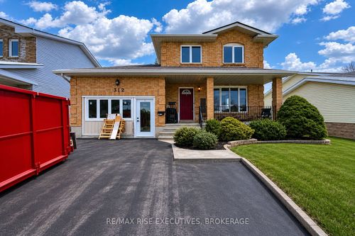 2-312 Waterloo Dr, Kingston, ON, K7M8P3 | Card Image