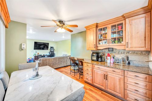 1614 Brightshore Blvd, Bay Shore, NY, 11706-2415 | Card Image