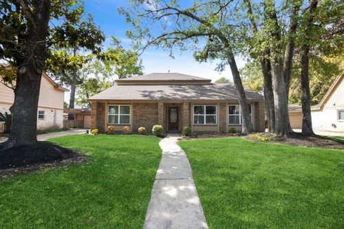 3215 Falling Brook Dr, Kingwood, TX, 77345-1152 | Card Image