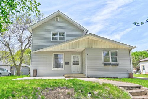 609 N 8th St, Estherville, IA, 51334-1523 | Card Image