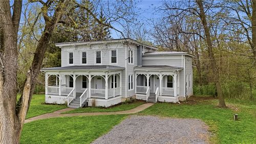 426 Davis Rd, Lansing, NY, 14882-8842 | Card Image