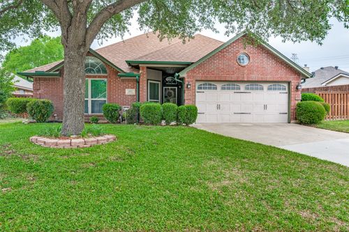 4817 Dogleg Dr, Haltom City, TX, 76117-1598 | Card Image