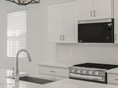 17872 W Washington St, Goodyear, AZ, 85338-5173 | Card Image