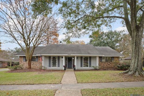 7923 John Newcombe Ave, Baton Rouge, LA, 70810-1732 | Card Image