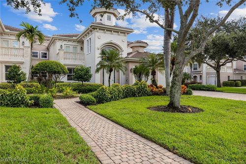 202-545 Avellino Isles Cir, NAPLES, FL, 34119-2407 | Card Image