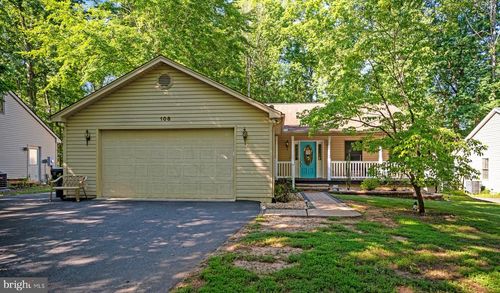 108 Winchester Ln, LOCUST GROVE, VA, 22508-5103 | Card Image