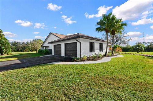 16748 Fox Trail Ln, Loxahatchee, FL, 33470-3960 | Card Image