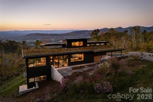 122 Elk Wallow Trl, Asheville, NC, 28804-0231 | Card Image