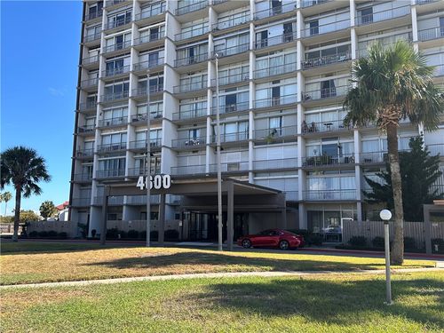 302-4600 Ocean Dr, Corpus Christi, TX, 78412-2542 | Card Image