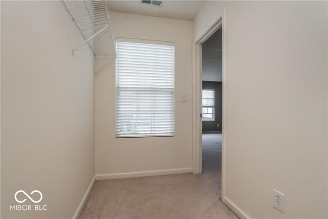 10910 Perry Pear Dr, Condo with 2 bedrooms, 3 bathrooms and null parking in Zionsville IN | Image 19