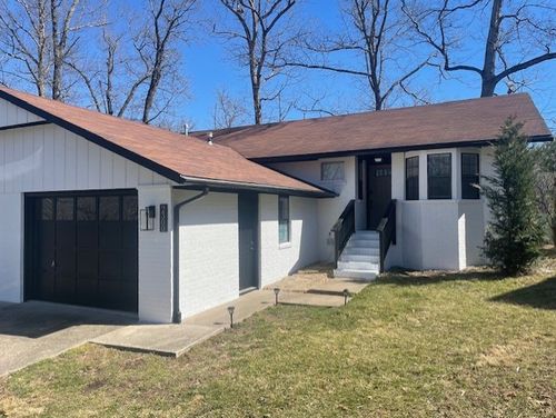 2300 Oakwood Avenue, Bentonville, AR, 72712 | Card Image