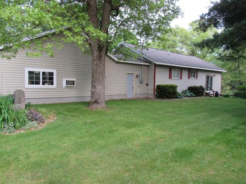 8850 Blue Lake Rd, Twin Lake, MI, 49457-8917 | Card Image