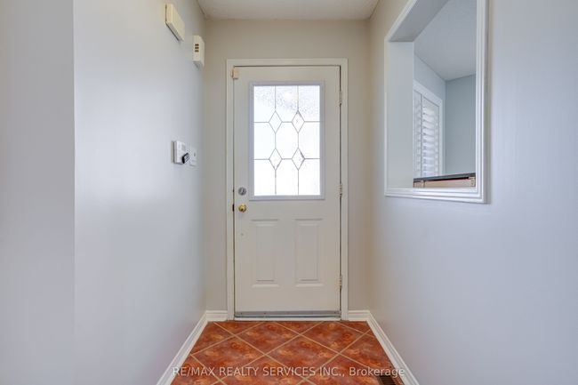 3 White Tail Cres, House other with 3 bedrooms, 2 bathrooms and 1 parking in Brampton ON | Image 8