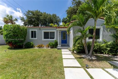 289 Nw 92nd St, House other with 2 bedrooms, 1 bathrooms and null parking in Miami Shores FL | Image 2