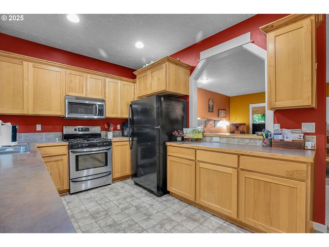 1259 Se Stapleton Loop, House other with 4 bedrooms, 4 bathrooms and 2 parking in Gresham OR | Image 18