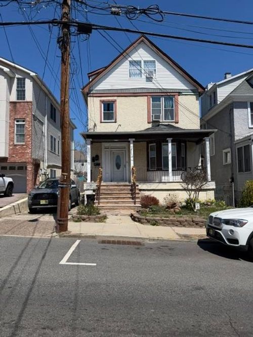 316 77th St, North Bergen, NJ, 07047-5616 | Card Image