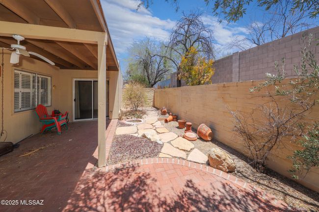 Private Backyard | Image 28