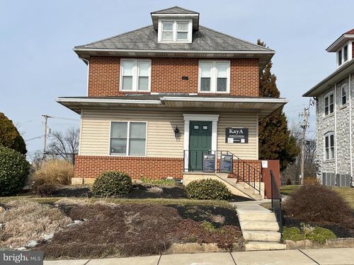 1-549 Old W Chocolate Ave, HERSHEY, PA, 17033-1640 | Card Image