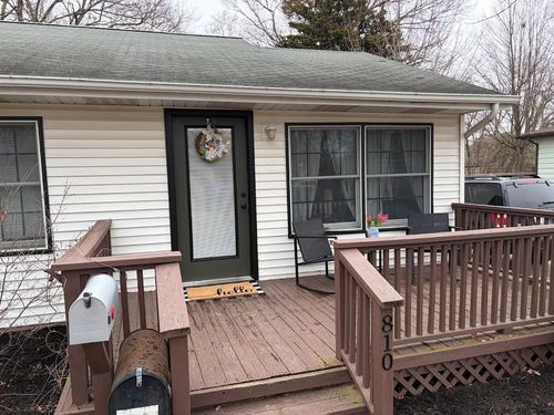 810 W Oak Street, Vassar, MI, 48768 | Card Image