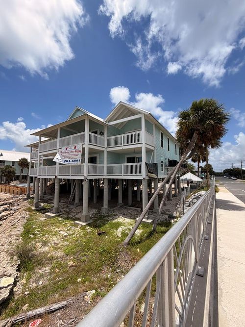 113-550 1st St, Cedar Key, FL, 32625-5108 | Card Image