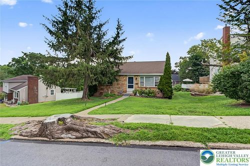 223 N 16th St, EASTON, PA, 18042-3168 | Card Image